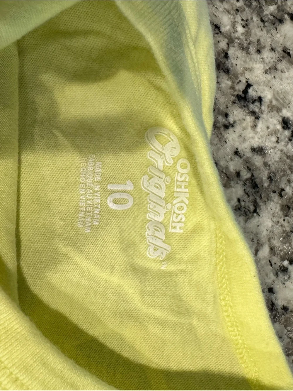 Oshkosh bright yellow Graphic Tee boys size 10